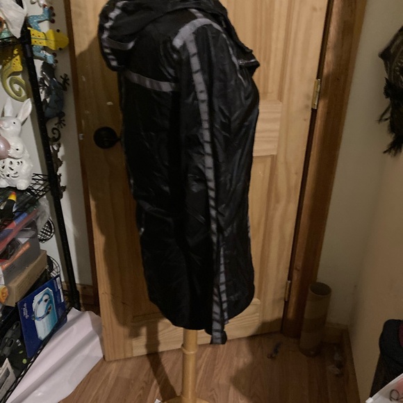 NECA The Hunger Games arena jacket for women - Picture 3 of 7